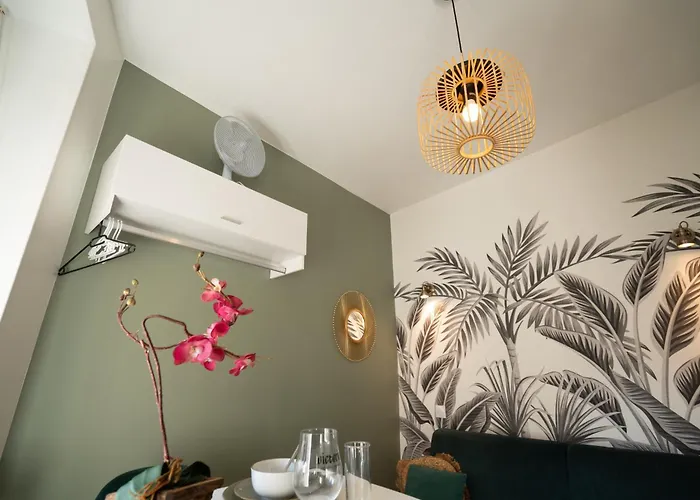 Appartement Le Cocon Paisible 1er étage - Idéal Travailleurs - Voyages *